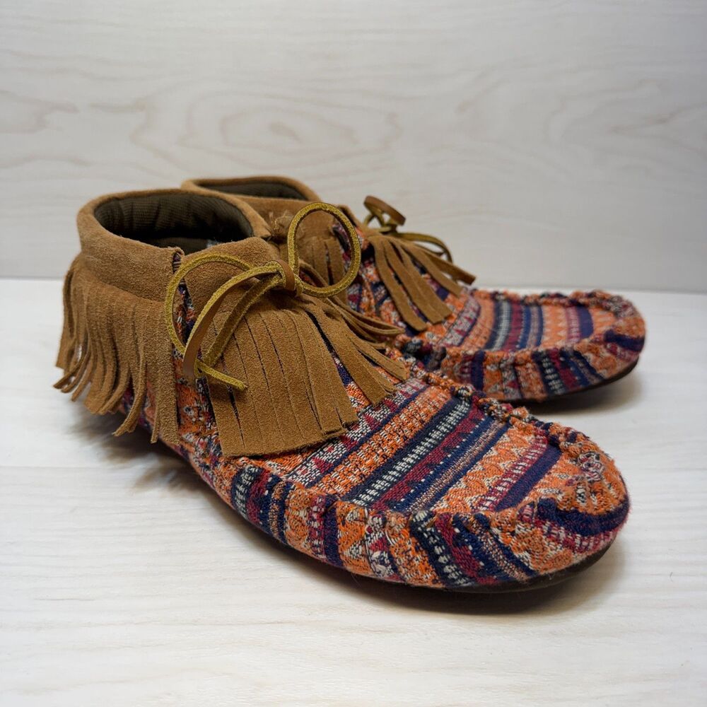 Lamo Ava Moccasin Bootie Women's Size 9  Multi Suede Fringe Detail Slip On Shoes